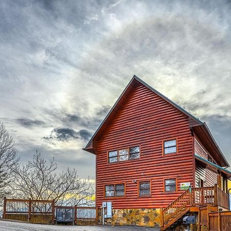 Amidst The Beauty Villa Pigeon Forge Exterior photo